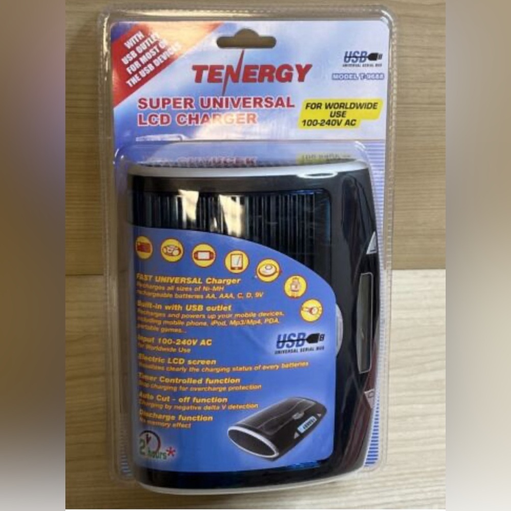 Tenergy T9688 Universal LCD Screen Battery Charger for AA/AAA/C/D/9V w/ USB Port